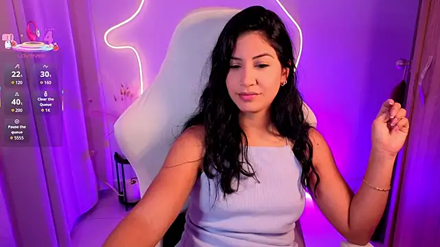 chloebum  online show from March 27, 2026, 10:59 am