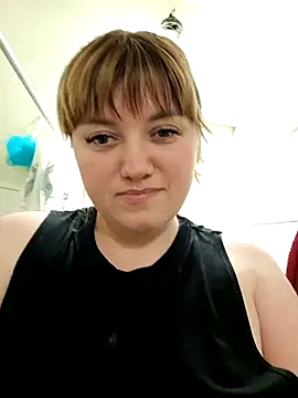 Snapshot of swett_girll chatting on January 18, 2026, 10:57 pm swett girll online show from January 18, 2026, 10:57 pm