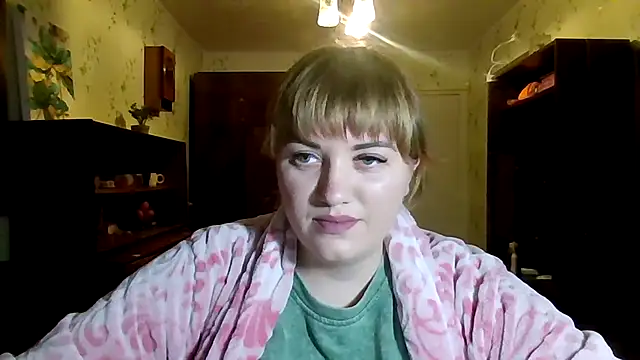 Snapshot of swett_girll chatting on February 13, 2026, 4:36 pm swett girll online show from February 13, 2026, 4:36 pm