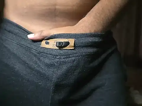 prashantk99 online show from October 13, 2025, 12:38 pm