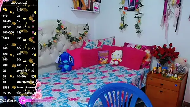 Snapshot of golden_girl01 chatting on December 3, 2025, 7:34 pm golden girl01 online show from December 3, 2025, 7:34 pm