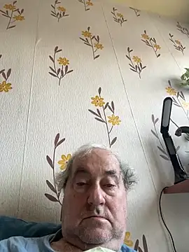 csikar online show from March 1, 2026, 8:16 am