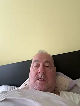 csikar online show from March 25, 2026, 5:46 am