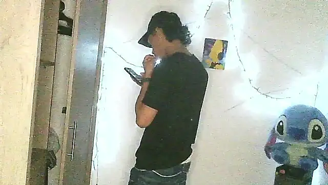 Snapshot of Glen_connor_11 chatting on January 15, 2026, 3:00 am Glen connor 11 online show from January 15, 2026, 3:00 am