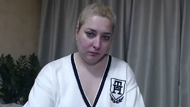 sweetpussy13 online show from March 26, 2026, 7:03 am