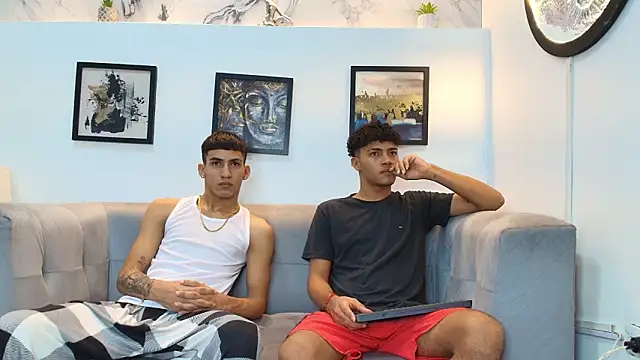 Snapshot of DIAMOND_BLACKS chatting on February 2, 2026, 7:29 am DIAMOND BLACKS online show from February 2, 2026, 7:29 am