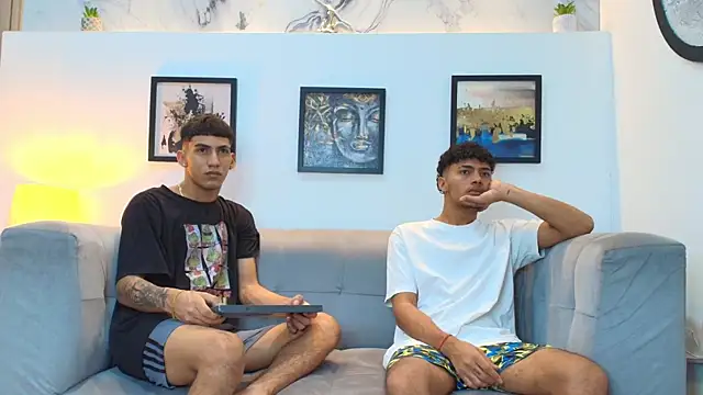 Snapshot of DIAMOND_BLACKS chatting on February 13, 2026, 7:26 am DIAMOND BLACKS online show from February 13, 2026, 7:26 am