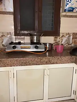 HOT-CUPAL22 online show from December 21, 2025, 4:41 am