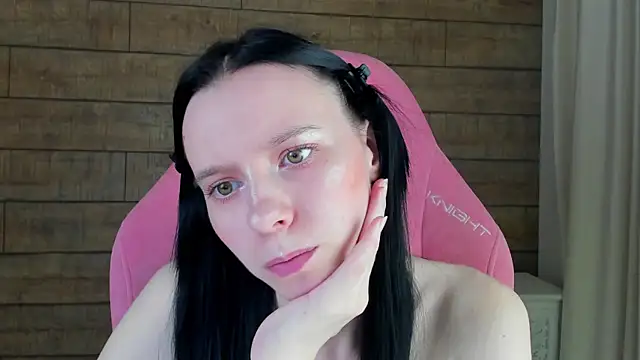 ArinaKubrick online show from March 10, 2026, 4:23 pm