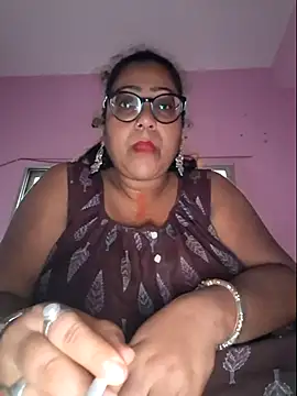 Snapshot of MISTI_KOLK chatting on July 9, 2026, 10:41 am MISTI KOLK online show from July 9, 2026, 10:41 am