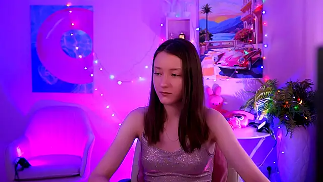 LuluPatterson online show from December 14, 2025, 8:09 am