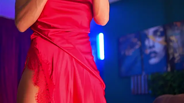 AstridVex online show from February 5, 2026, 8:02 pm