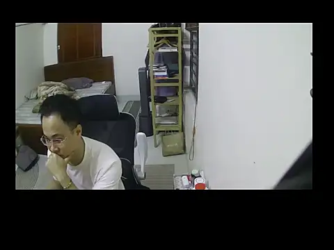 battman4488 online show from December 14, 2025, 11:04 am