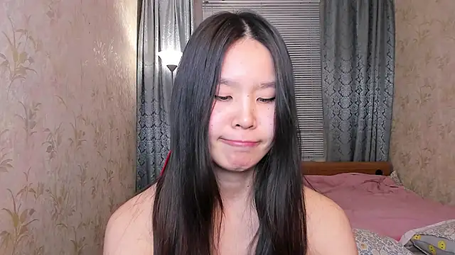 amiya cute online show from March 8, 2026, 6:12 pm