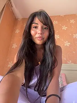 SilkyMira online show from June 13, 2026, 12:03 pm