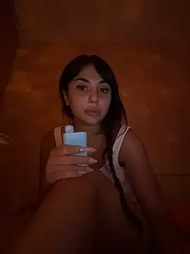 SilkyMira online show from July 28, 2026, 5:34 pm
