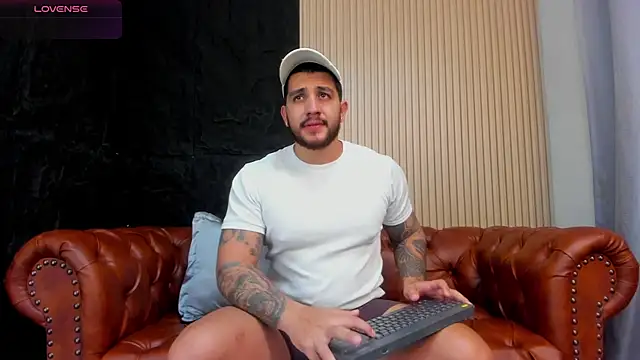 KyleNorth  online show from April 18, 2026, 6:56 pm