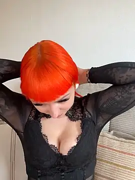 ScarletVixenLive online show from March 18, 2026, 1:47 pm