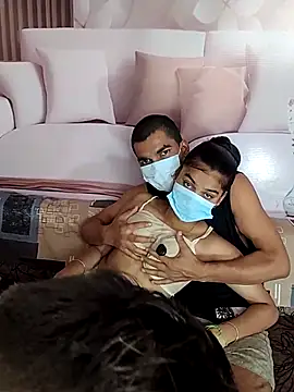 realcouple71 online show from June 20, 2026, 7:22 am