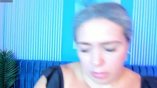dahianeconnor online show from June 20, 2026, 11:57 am