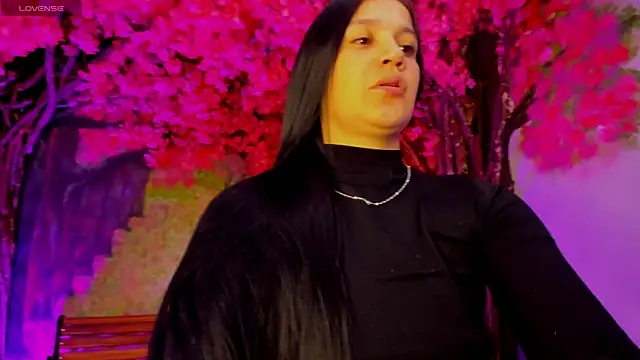 marahanson  online show from January 6, 2026, 7:06 pm