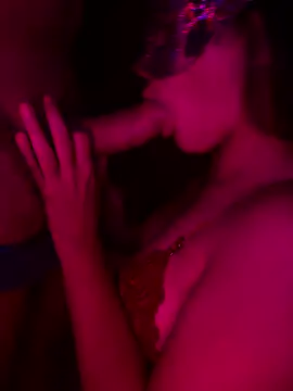 sextwox online show from January 11, 2026, 2:05 am