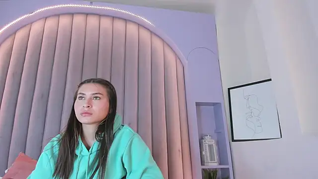 Miia Anderson online show from February 8, 2026, 2:31 pm