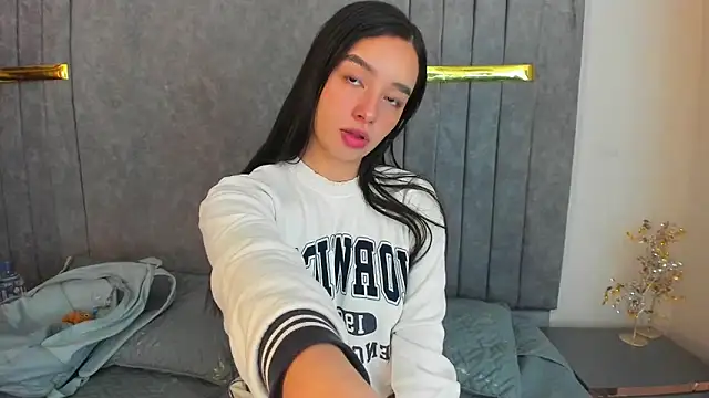 Snapshot of Lanna_rosse chatting on February 20, 2026, 6:59 am Lanna rosse online show from February 20, 2026, 6:59 am