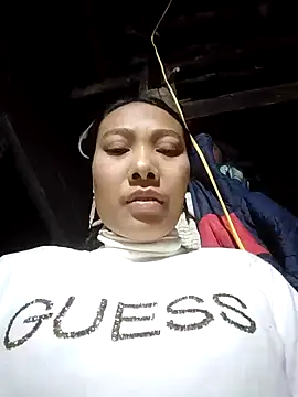 baby8822 online show from December 16, 2025, 5:40 pm