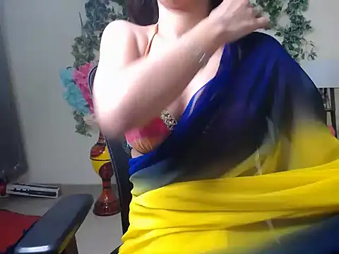 Snapshot of Shy_nivi chatting on June 16, 2026, 3:25 pm Shy nivi online show from June 16, 2026, 3:25 pm