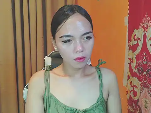 ur lovelyjessy online show from April 6, 2026, 6:42 pm