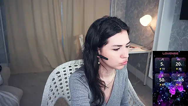 Snapshot of OdetteWitschi chatting on January 10, 2026, 6:59 am OdetteWitschi online show from January 10, 2026, 6:59 am