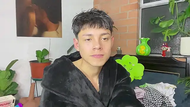 Andy Belier23 online show from March 18, 2026, 5:43 am