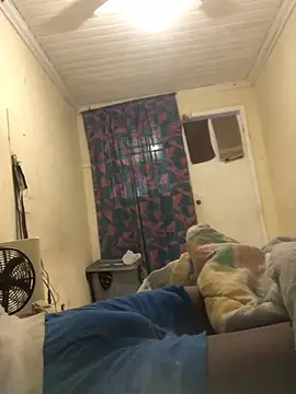 Snapshot of reckless_34 chatting on February 3, 2026, 3:39 pm reckless 34 online show from February 3, 2026, 3:39 pm