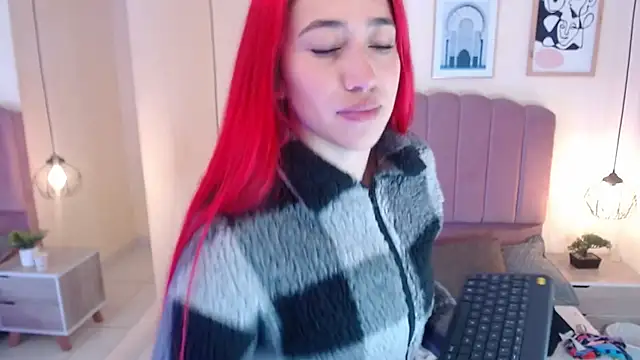 Celestee15  online show from December 18, 2025, 11:27 am