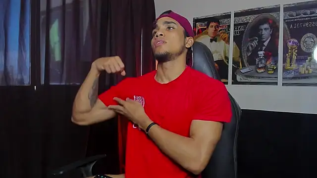 Dustyn Michelle1 online show from January 16, 2026, 7:18 pm