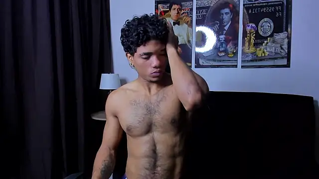 Dustyn Michelle1 online show from March 2, 2026, 7:15 am