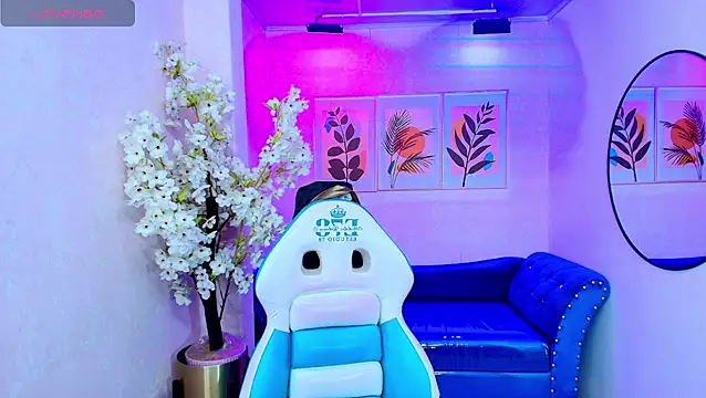 Nina willyams online show from February 19, 2026, 3:46 am