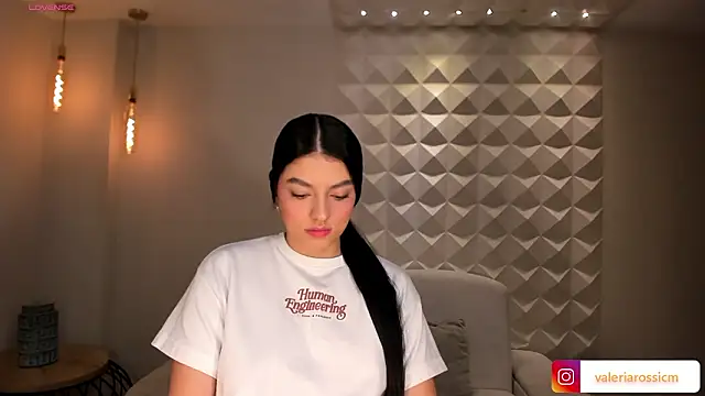 ValeriaRossi  online show from February 6, 2026, 12:19 pm