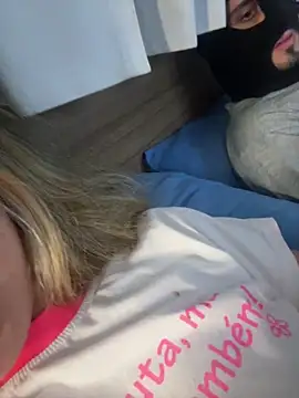 Snapshot of privsloirinha chatting on February 22, 2026, 5:40 am privsloirinha online show from February 22, 2026, 5:40 am