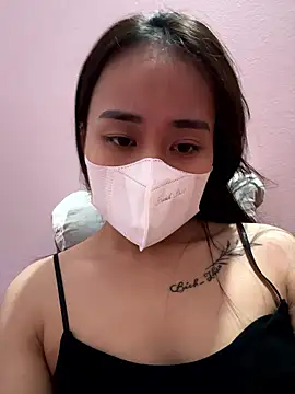 NinaBaby22 online show from January 13, 2026, 4:12 pm