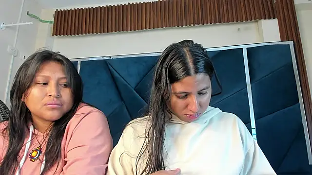 Snapshot of SolTully chatting on March 13, 2026, 12:23 pm SolTully online show from March 13, 2026, 12:23 pm