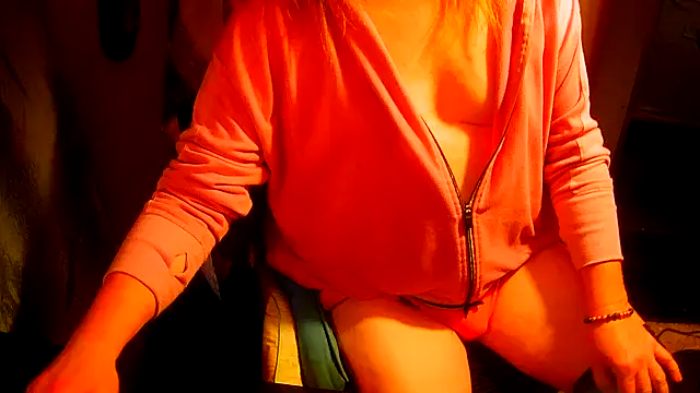 GoodGirlKelly online show from February 22, 2026, 3:07 am