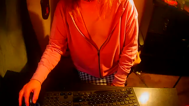 GoodGirlKelly online show from March 27, 2026, 12:05 am