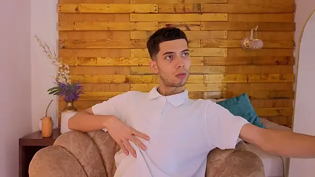 prettyboyy 13 online show from January 10, 2026, 7:59 pm