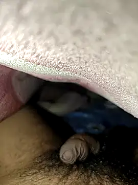 susuadult online show from December 20, 2025, 7:43 pm