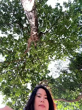 ella-ys online show from January 11, 2026, 6:07 am