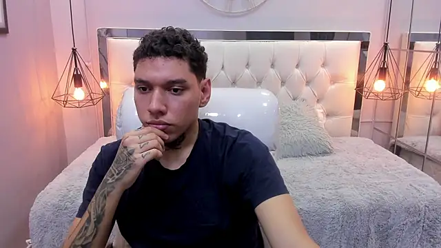 drake miller7 online show from December 14, 2025, 3:56 am