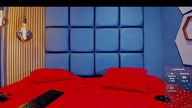 PAMELA-SMIITH online show from February 21, 2026, 12:50 pm