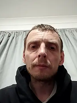 CrookedBunk3527 online show from January 11, 2026, 7:52 pm